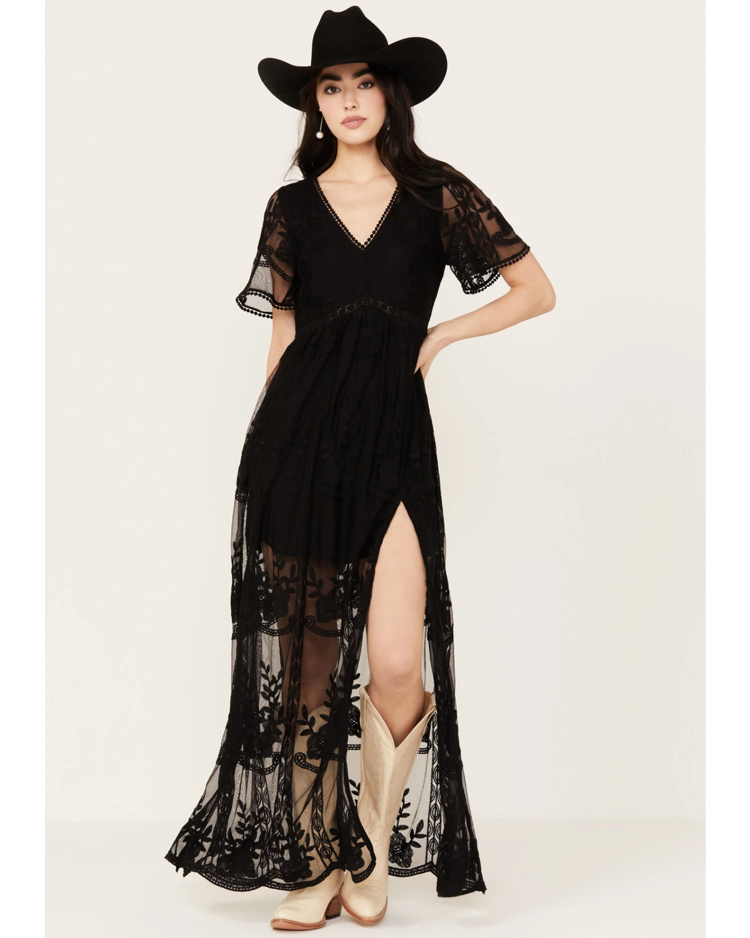 Shyanne Women's Floral Lace Split Leg Maxi Dress 6 Shyanne Women's Floral Lace Split Leg Maxi Dress - Image 4